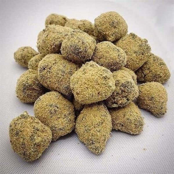 Black-Cherry-Moon-Rocks-UK.jpg